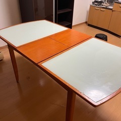 11/11まで急ぎ【無料】大塚家具ダイニングテーブルの画像