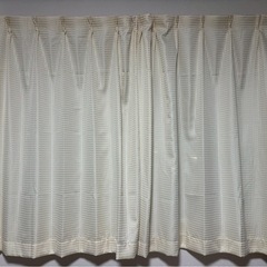 カーテン4枚セット の画像