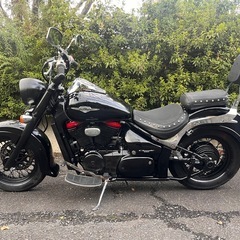 イントルーダー400クラシック ライトカスタムの画像