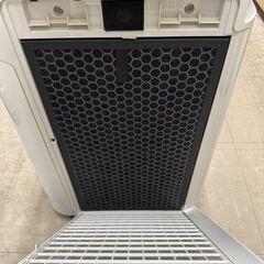 J3174　【リユースのサカイ柏店】　SHARP　シャープ　加湿空気清浄機　2018年製　KC-G50-W　 動作確認　クリーニング済み　参考価格：20,460円の画像