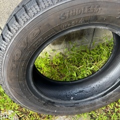 スタッドレスタイヤ4本の画像