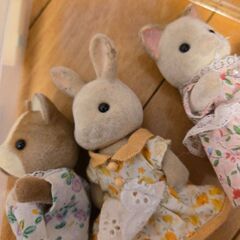【シルバニアファミリー】お家＆家具・人形・小物いろいろセットの画像