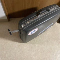 レトロ スーツケース の画像