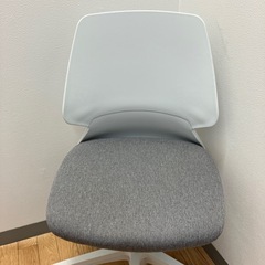 🉐美品　ニトリ　昇降チェア🉐ワークチェア　椅子　イス　回転　背もたれ　キャスター付　ホワイト　おしゃれ　シンプルの画像