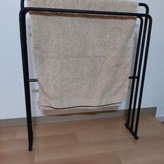 【美品】ニトリ 3連タオルスタンド トレス／バス用品・ランドリーラック／渋谷区本町 引き取り限定 ★本日または明日（午後)までの画像