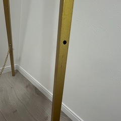 イーゼルスタンド　ゴールドの画像