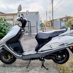 非常に良いエンジンです。ホンダ（SDH 125T）。走行距離25,837キロ。の画像