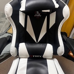 GTBoy ゲーミングチェア の画像