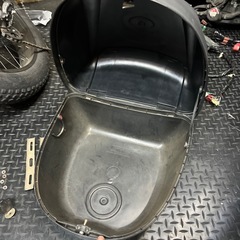 バイク　リアボックスの画像