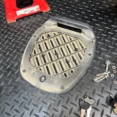 バイク　リアボックスの画像