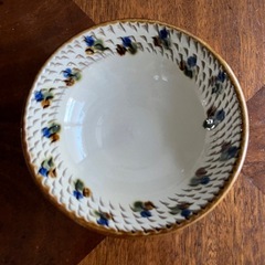 【新品未使用】やちむん　5寸平鉢 の画像