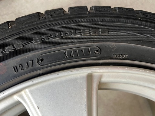 18インチ ウインターマックス スタッドレス   8j+42 PCD114.3 レクサス トヨタ 