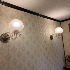 シャンデリアとウォールランプセットの画像