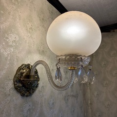 シャンデリアとウォールランプセットの画像