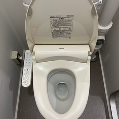 【締め切りました】温水洗浄便座の画像