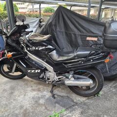 カワサキ ZZR250 ブラックカラーの画像