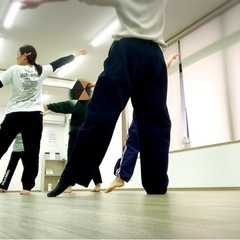 楽しく体を動かしたい方、ぜひ一緒にダンスしませんか？✨ ✨の画像