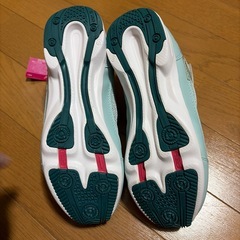 スニーカーの画像