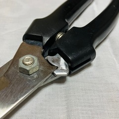 【期間限定 早い物勝ち】剪定ばさみ 家庭菜園 ガーデニング 生花 園芸 軽量タイプの画像