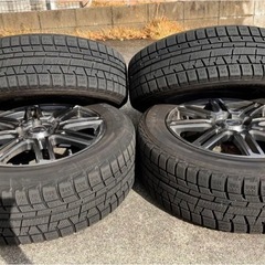 スタッドレスタイヤホイールセット　16インチ　ノア　ヴォクシー　4本の画像