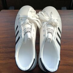 新品 24.5cm レディース スニーカー ホワイト シューズ 靴 カジュアル 識別番号:(942-Z)の画像