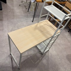 デスク/チェアセットの画像