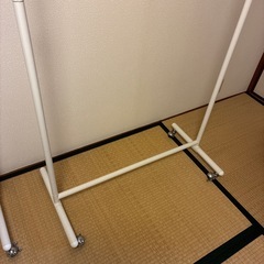 【お取引決定)】ハンガーラック２つセットの画像