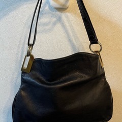 革のハンドバッグの画像