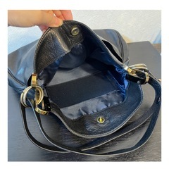 革のハンドバッグの画像