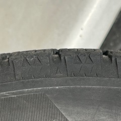 【お話中】ブリヂストン ブリザック VRX2 スタッドレスタイヤ 4本　175/65R15の画像