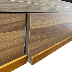 スライド式　テレビ台の画像