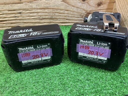 【SIW】makita マキタ TD172DRGXB 黒 18V充電式インパクトドライバ バッテリー2個、充電器付き ①【中古動作品】