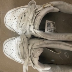 NIKスニーカーの画像