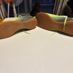 フットサルシューズ26.5センチの画像