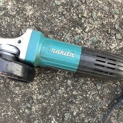 マキタ100VディスクグラインダGA4033の画像