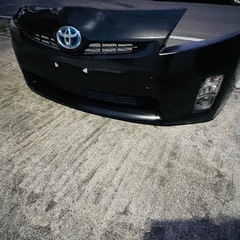 プリウス30フロントバンパー黒(202)　の画像