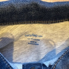 Baby GAP デニムジャケットの画像
