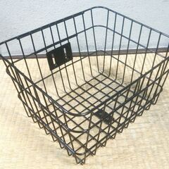 決定★自転車の前カゴ＋サドルset★ブラック★の画像