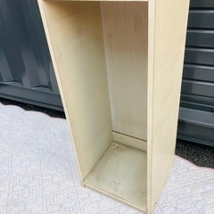 無料　ガラス戸棚キャビネットの画像