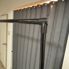 新品ハンガーポールの画像