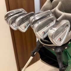 ブリヂストン　ゴルフクラブセット　の画像