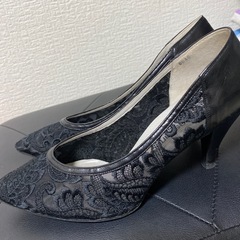 ❤️パンプス23.5cmの画像