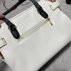 バッグ 鞄の画像