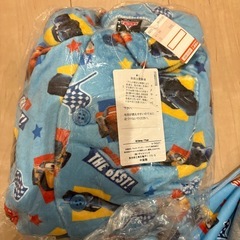 【新品】　希少柄 ディズニー カーズ　パジャマ　120サイズ 6点セット の画像