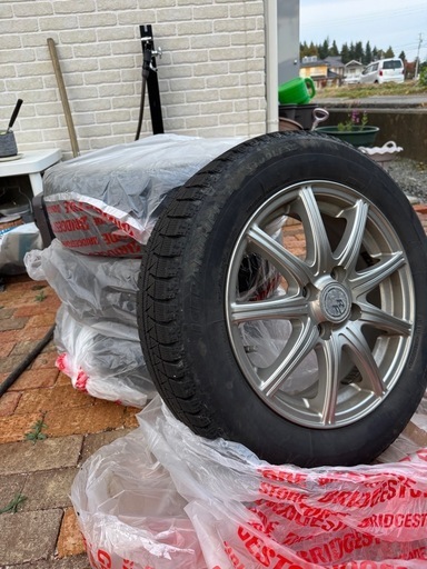 15インチスタッドレスタイヤ