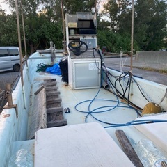 船　船外機　レジャーの画像