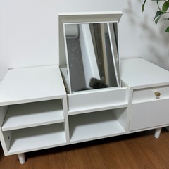 Charme ドレッサーテーブルの画像
