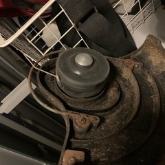 makita ナイロンコード式充電草刈機 MUR181D 使用回数10回程　18vの画像