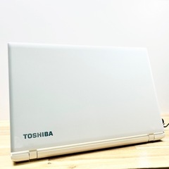 新品SSD ノートパソコ東芝 dynabook / ホワイト Windows11 Core i3 メモリ8GB SSD256GB 15.6インチ DVD カメラ Wi-Fi テンキー オフィス  の画像