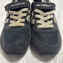 New Balance ニューバランス 996 KV996CEY ネイビー キッズ スニーカー 運動靴 18.5cm の画像